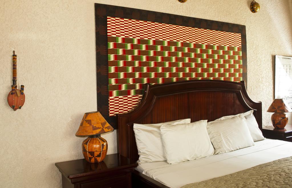 Four Villages Inn Kumasi Exterior photo